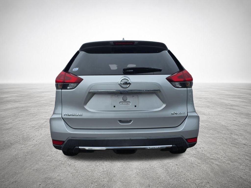 Used 2018 Nissan Rogue SV AWD/4WD image 7