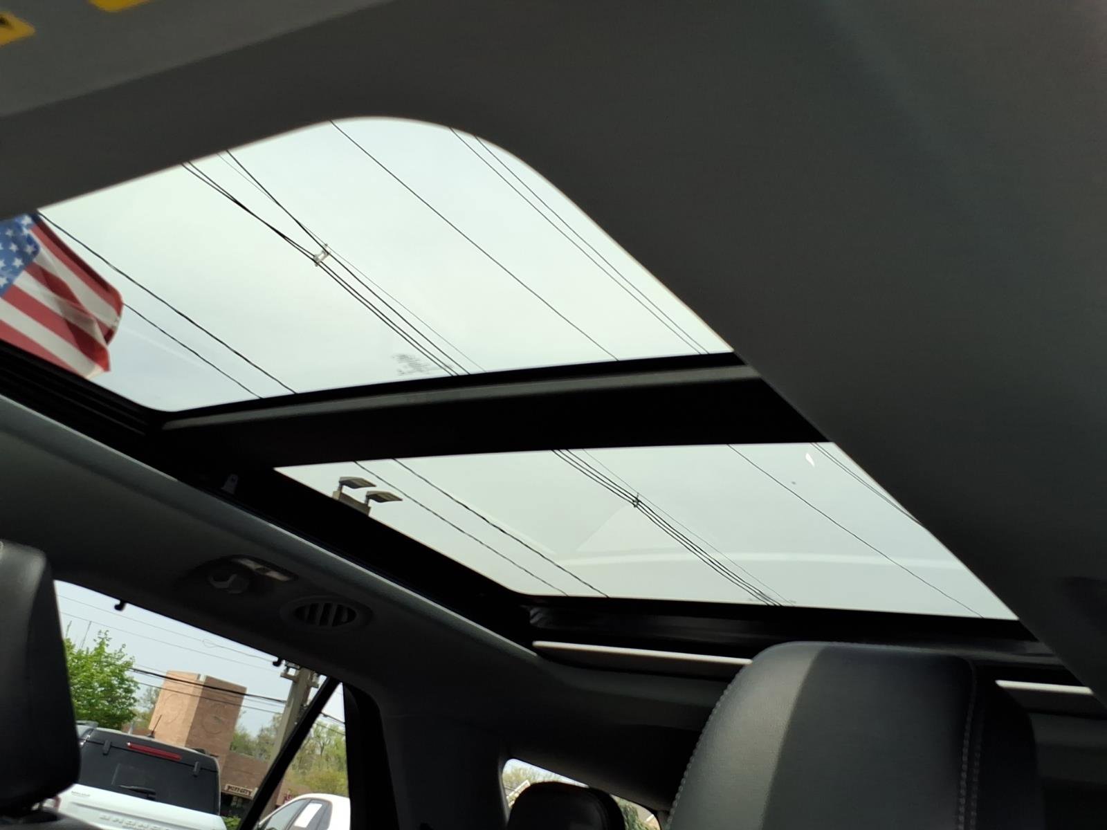 Certified 2023 Ford Explorer Limited AWD/4WD image 16