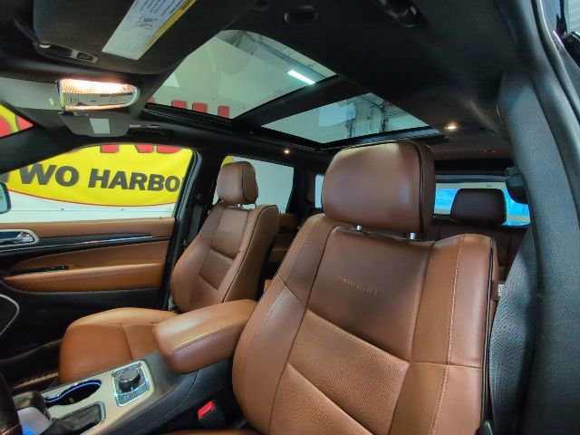 Used 2021 Jeep Grand Cherokee Summit image 32