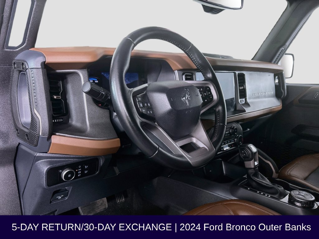 Certified 2024 Ford Bronco Outer Banks AWD/4WD image 11