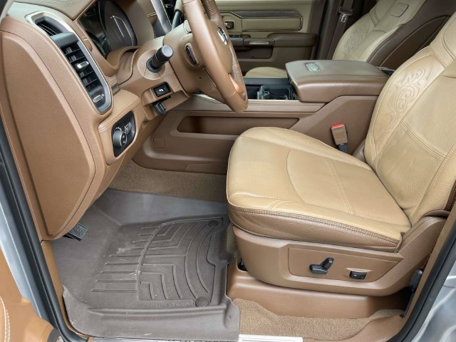 Used 2024 RAM 2500 Limited w/ Towing Technology Group AWD/4WD image 9