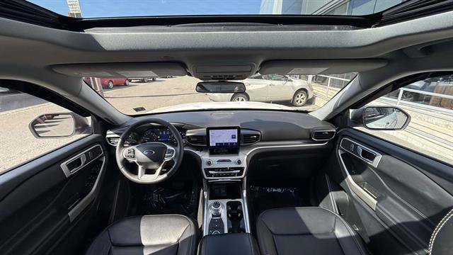 Certified 2024 Ford Explorer XLT w/ Equipment Group 202A AWD/4WD image 26