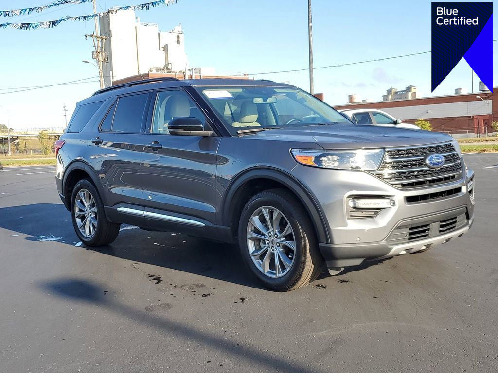 Certified 2024 Ford Explorer XLT w/ Equipment Group 202A image 1