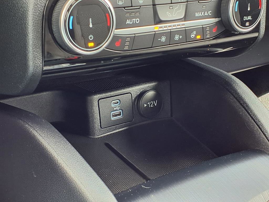 Certified 2022 Ford Escape SE w/ Convenience Package image 17