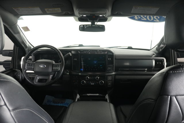 Certified 2024 Ford F250 Lariat w/ Black Appearance Package AWD/4WD image 27