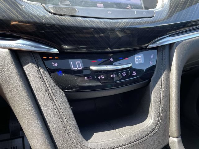 Used 2020 Cadillac XT6 Premium Luxury AWD/4WD image 37