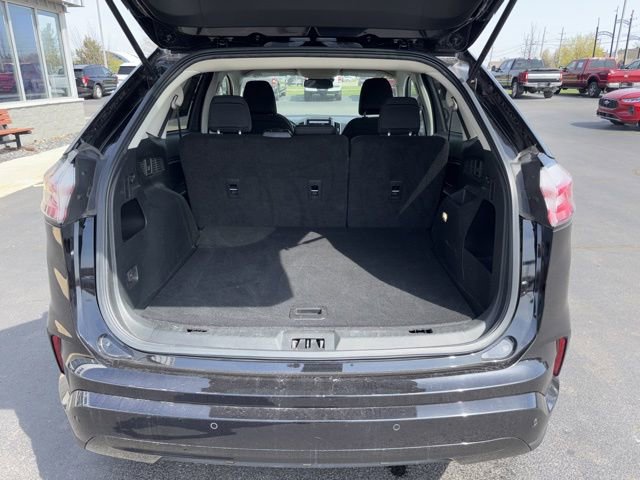 Certified 2023 Ford Edge SE w/ Black Appearance Package AWD/4WD image 13