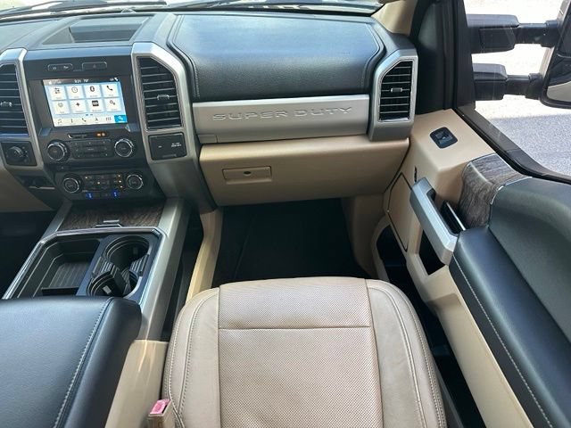 Certified 2018 Ford F250 Lariat w/ Lariat Value Package AWD/4WD image 13