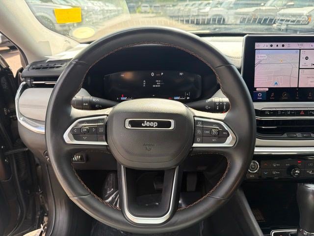 Used 2022 Jeep Compass Limited w/ Elite Group AWD/4WD image 21