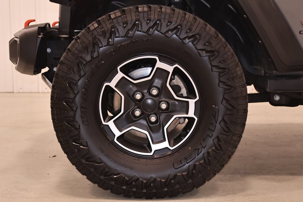Used 2021 Jeep Gladiator Mojave AWD/4WD image 38