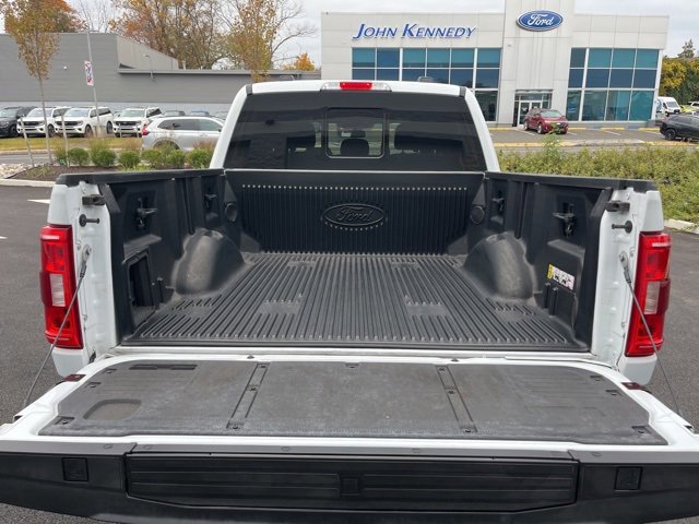 Certified 2022 Ford F150 XLT w/ Equipment Group 302A High image 23