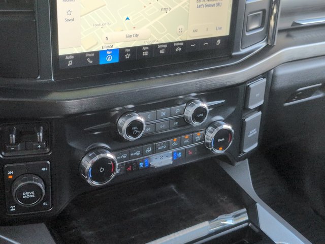 Certified 2023 Ford F250 Lariat w/ Black Appearance Package AWD/4WD image 26