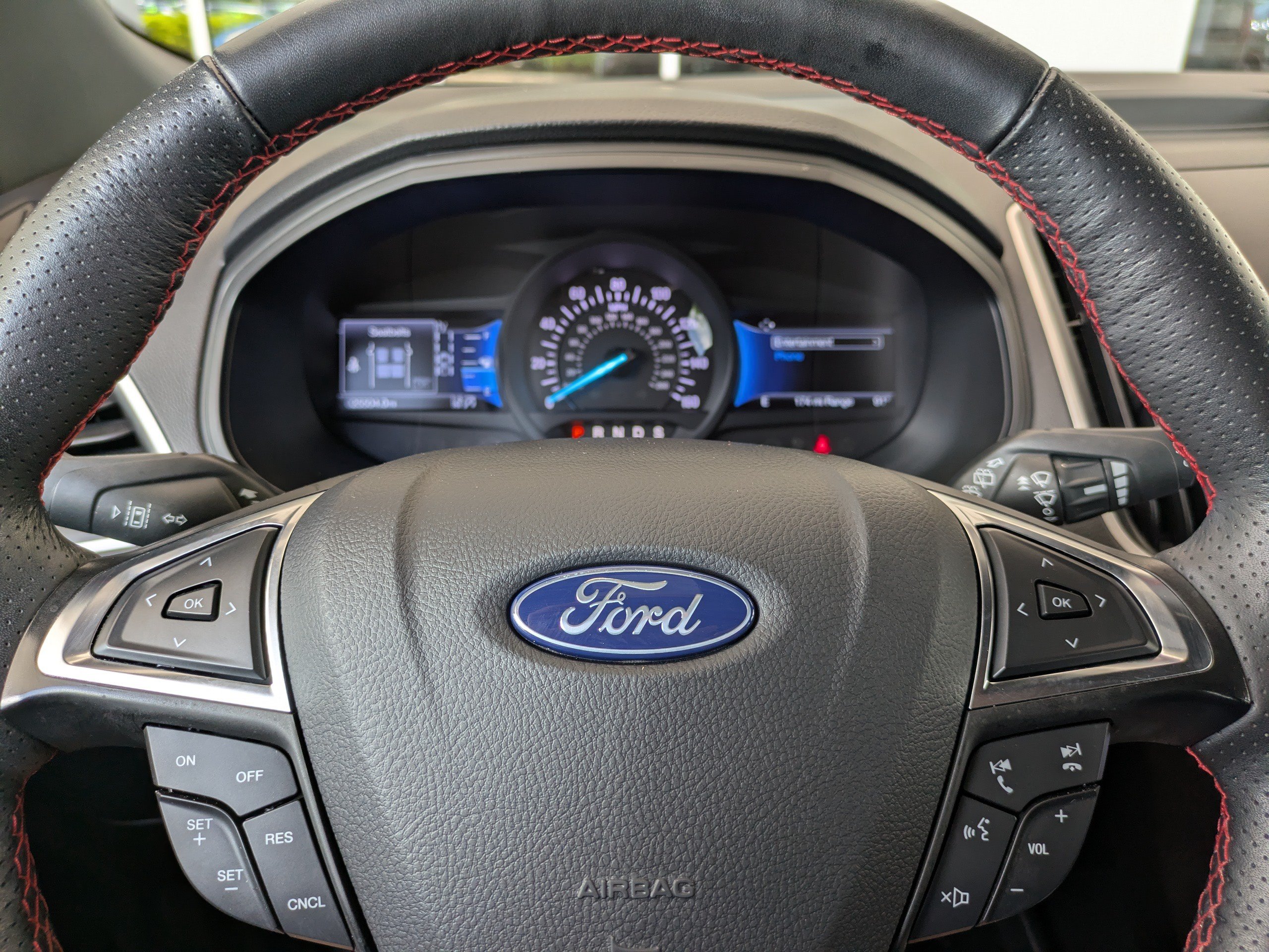 Certified 2024 Ford Edge ST-Line AWD/4WD image 28
