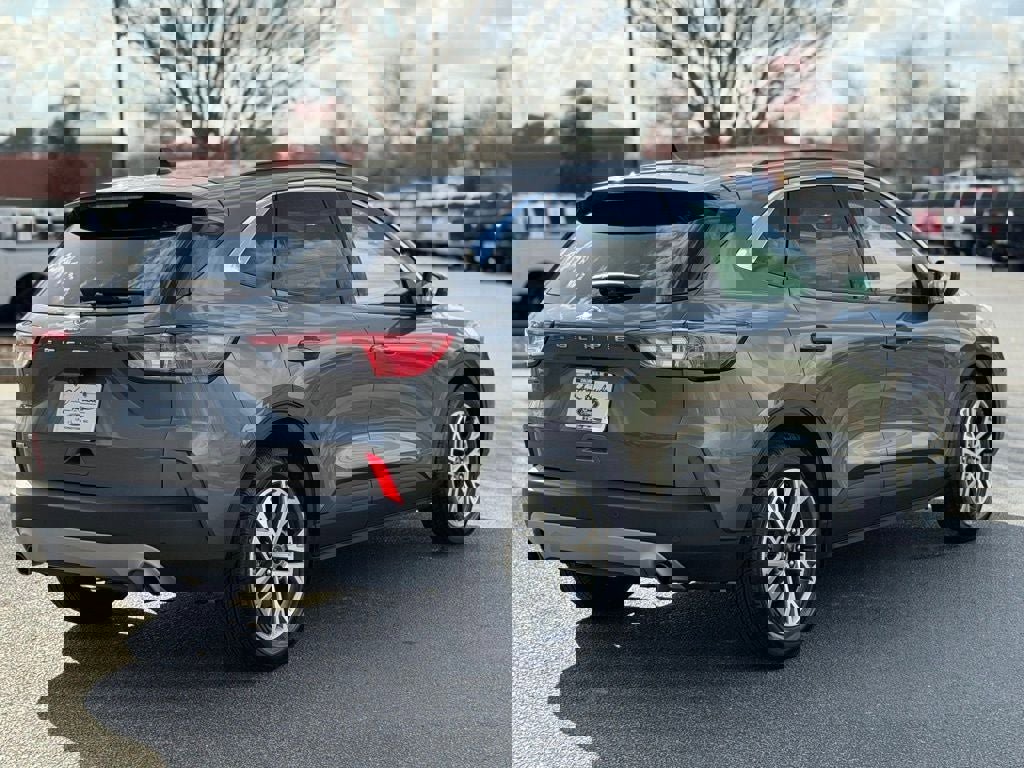 Certified 2022 Ford Escape SEL image 7