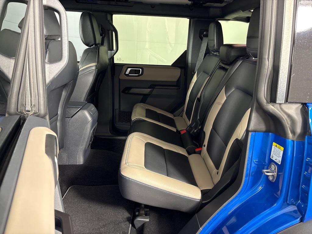 Certified 2024 Ford Bronco Wildtrak AWD/4WD image 32
