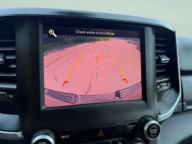Used 2019 RAM 1500 Big Horn AWD/4WD image 8