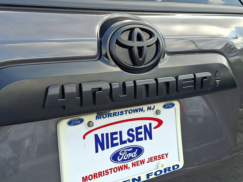 Used 2023 Toyota 4Runner TRD Off-Road Premium w/ Off Road Premium Plus Package AWD/4WD image 30