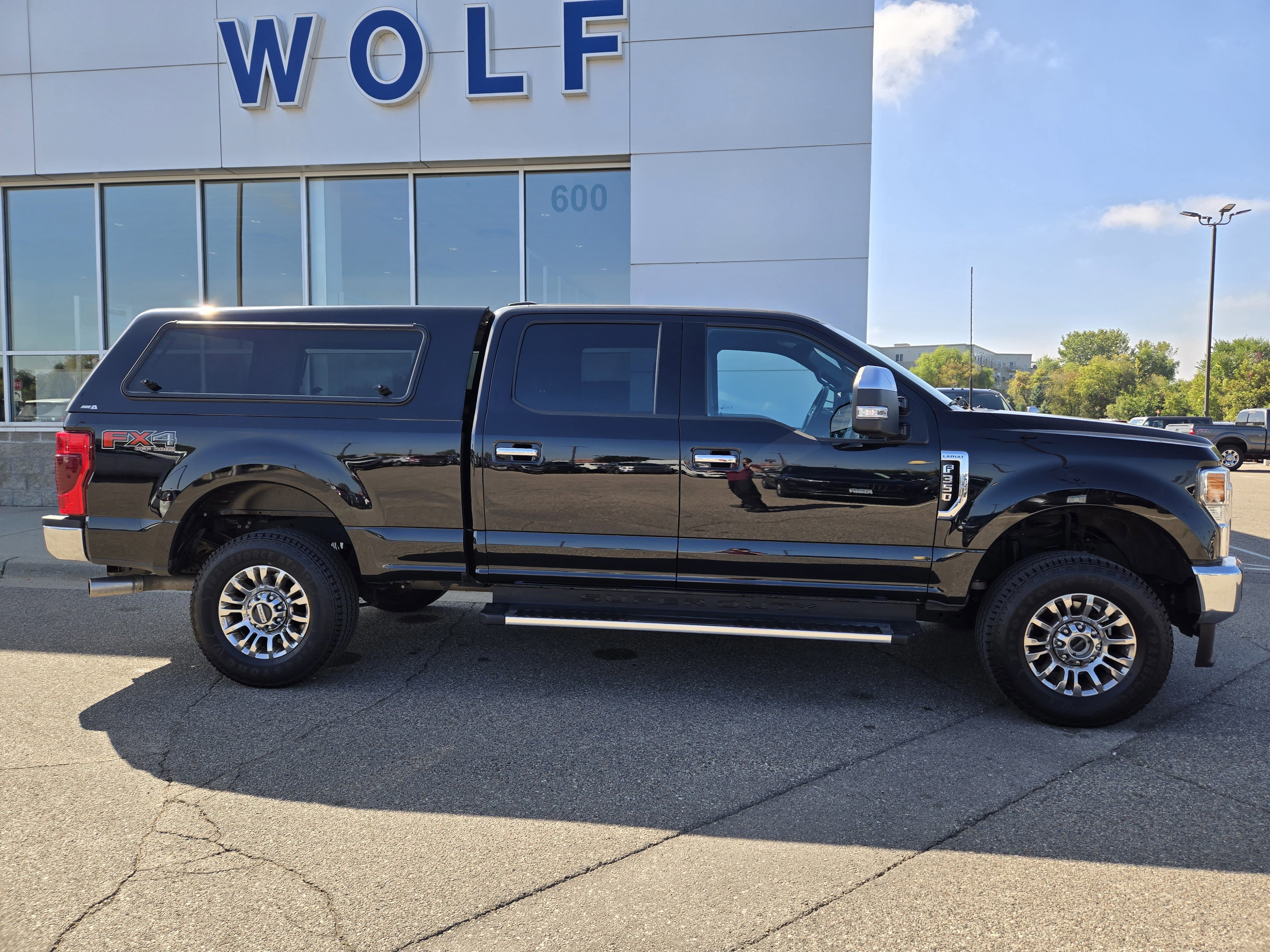 Certified 2022 Ford F350 Lariat w/ Chrome Package image 6