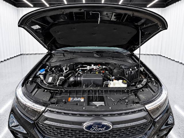 Certified 2023 Ford Explorer Timberline w/ Timberline Technology Package AWD/4WD image 2