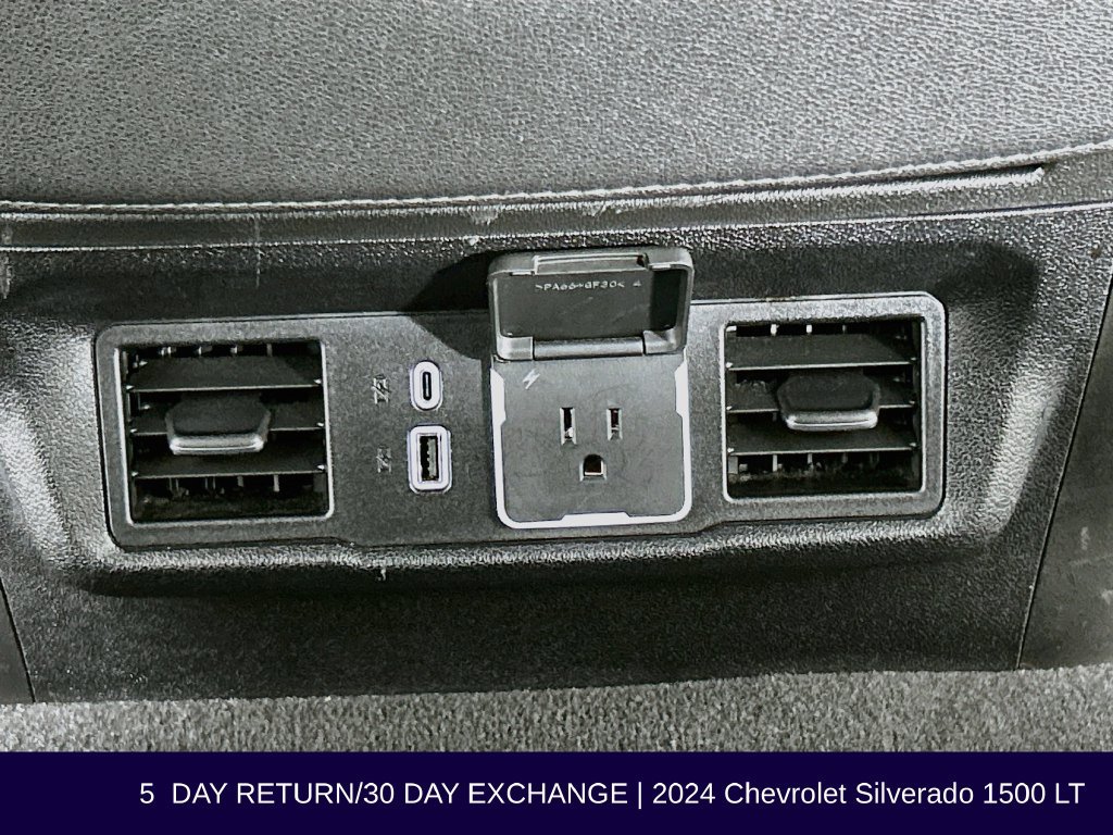 Used 2024 Chevrolet Silverado 1500 LT AWD/4WD image 30