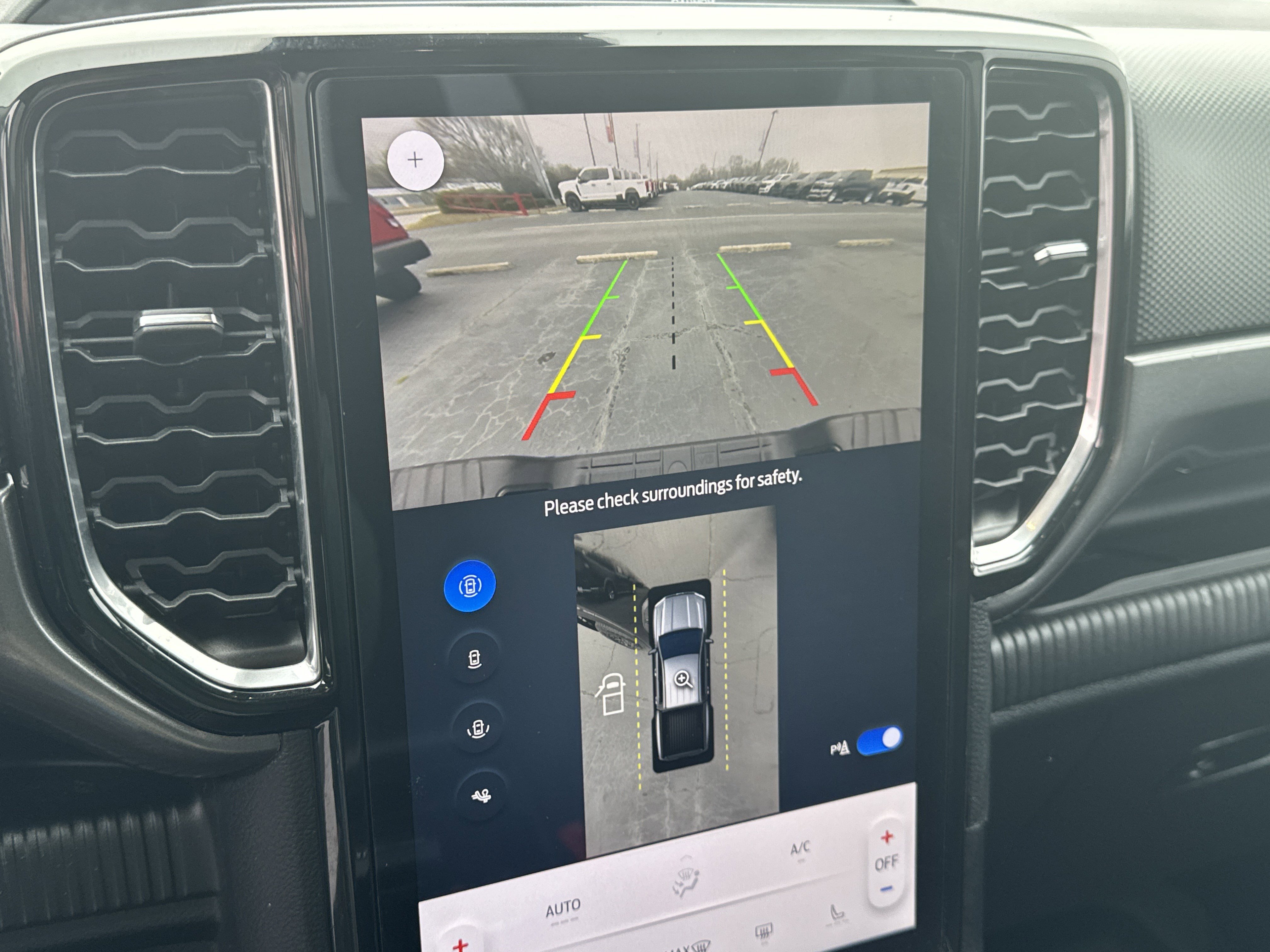 Certified 2025 Ford Ranger XLT w/ Equipment Group 301A High image 27