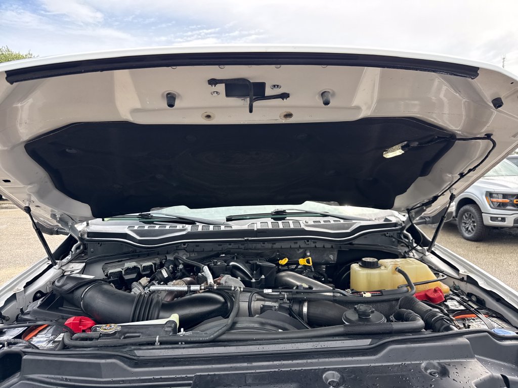Certified 2019 Ford F250 Lariat w/ Lariat Ultimate Package AWD/4WD image 31