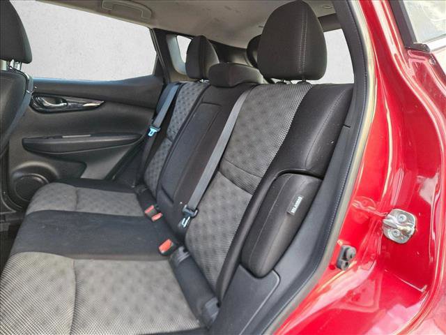 Used 2021 Nissan Rogue Sport SV image 19