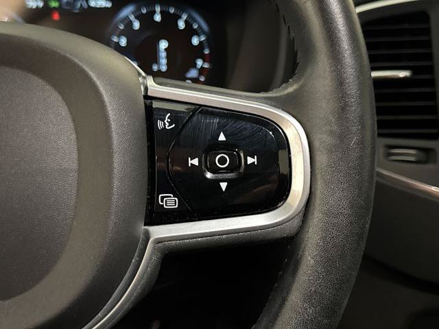 Used 2021 Volvo XC90 T5 Momentum w/ Protection Package Premier FWD image 22