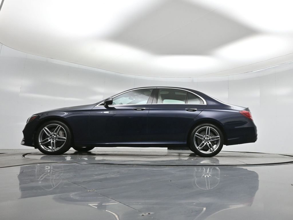 Used 2019 Mercedes-Benz E 450 E 450 image 21
