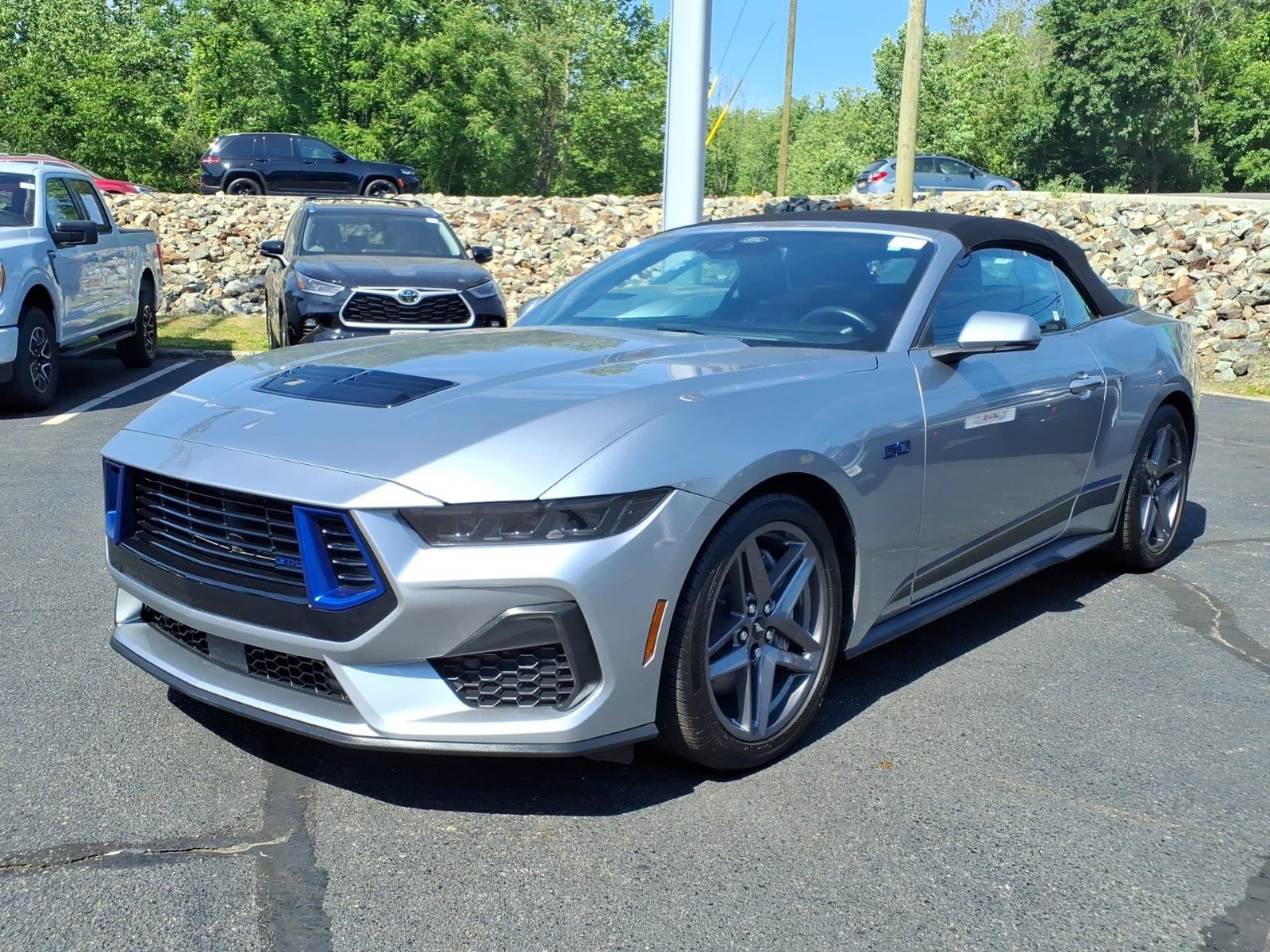 Certified 2025 Ford Mustang GT Premium RWD image 25