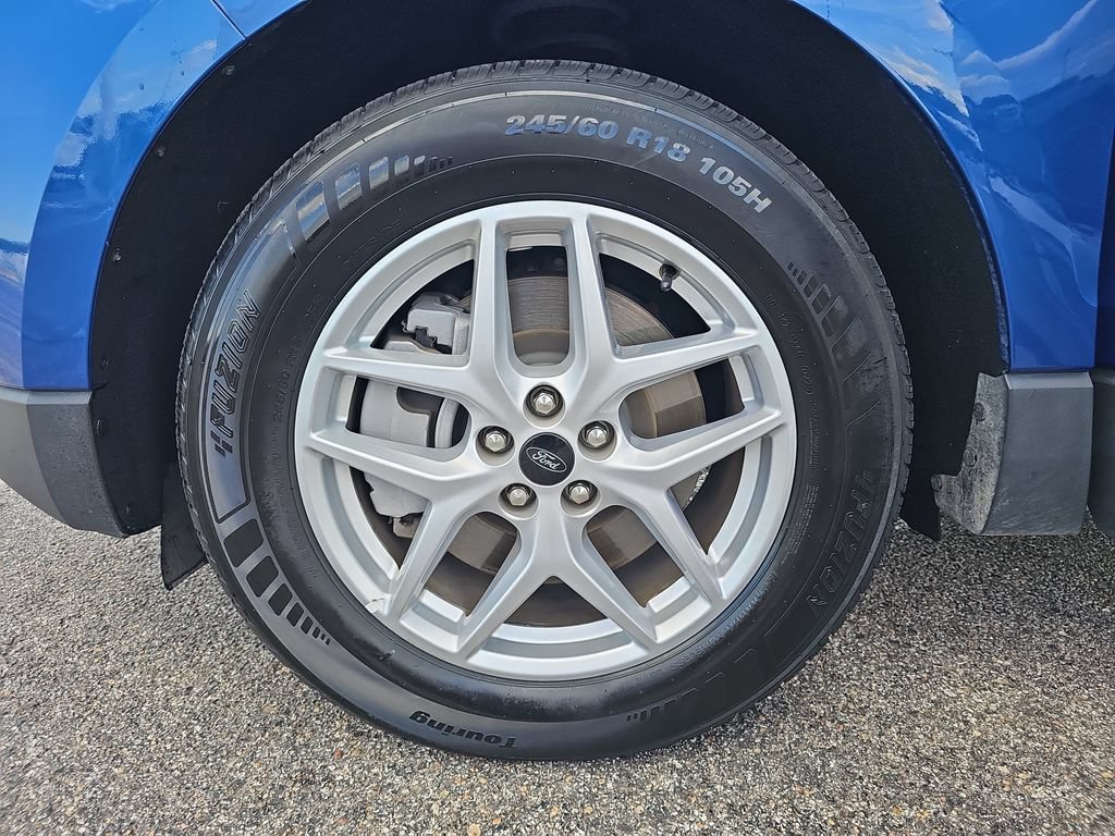 Certified 2024 Ford Edge SEL AWD/4WD image 32