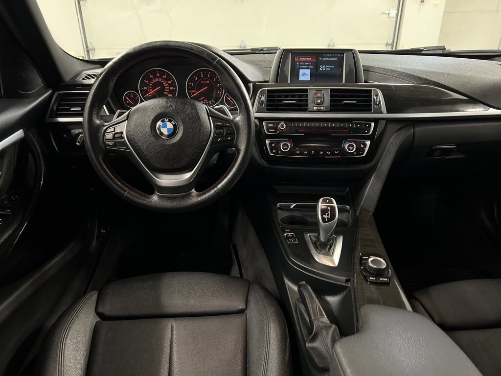 Used 2018 BMW 330i xDrive Sedan w/ Convenience Package image 8