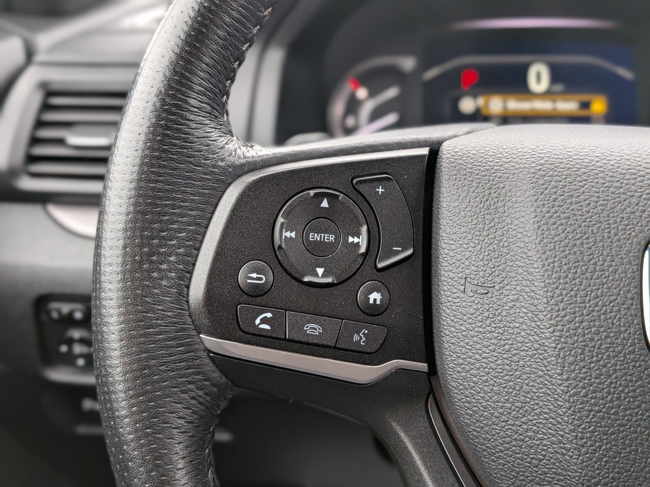 Used 2023 Honda Passport EX-L image 31