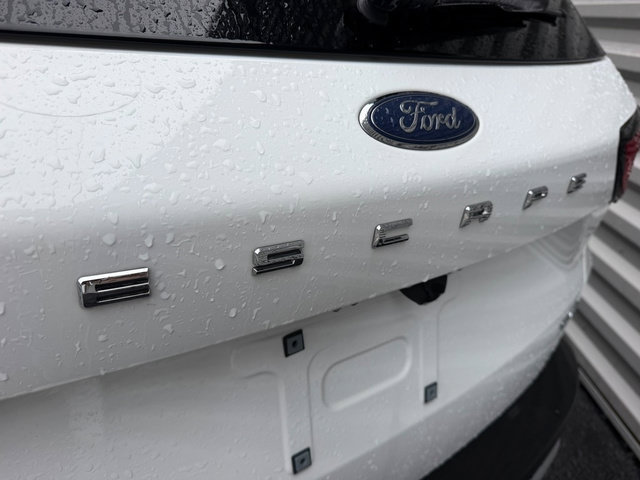 Certified 2024 Ford Escape Active AWD/4WD image 5