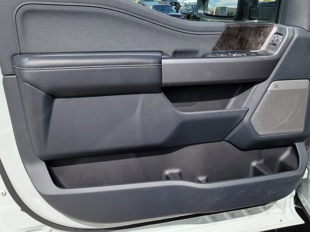 Certified 2025 Ford F250 Lariat w/ Lariat Ultimate Package image 8