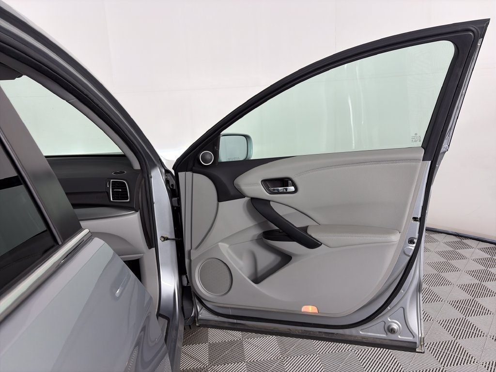 Used 2018 Acura RDX w/ Technology Package AWD/4WD image 31