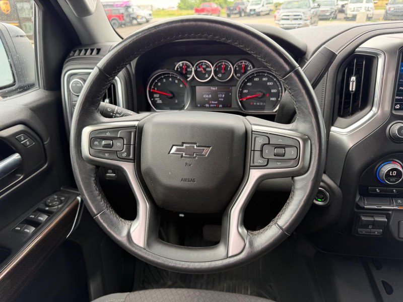 Used 2021 Chevrolet Silverado 1500 RST AWD/4WD image 11