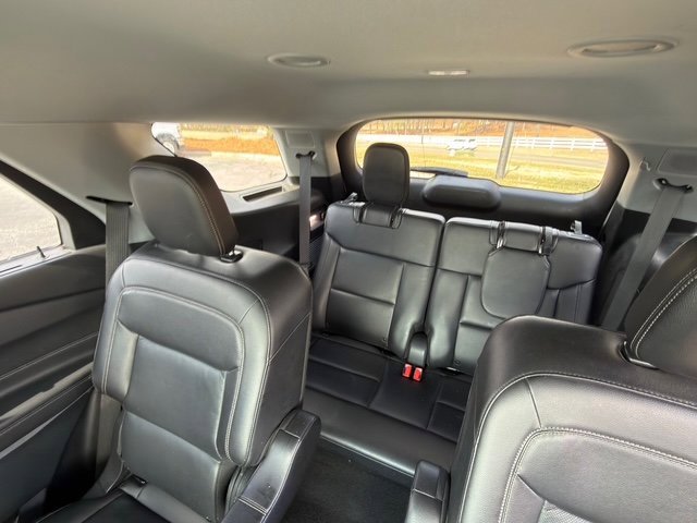 Certified 2023 Ford Explorer Limited image 11