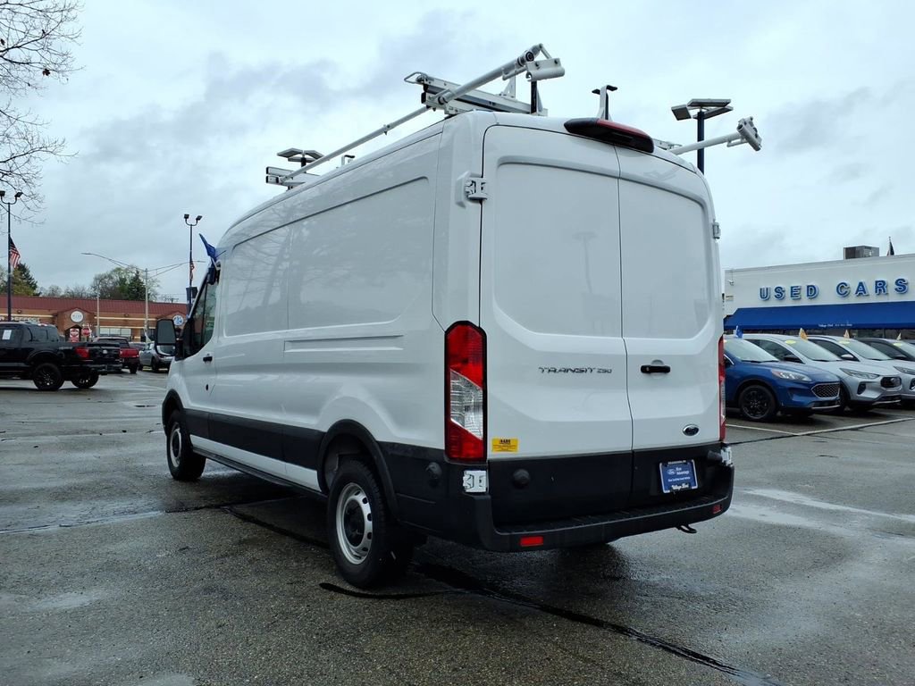Certified 2025 Ford Transit 250 148 Medium Roof w/ Load Area Protection Package image 4