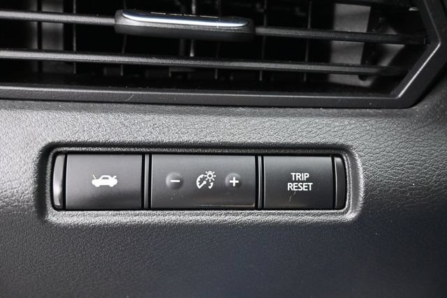Used 2024 Nissan Altima 2.5 SR FWD image 22
