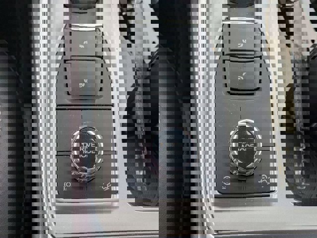 Certified 2022 Ford Explorer XLT w/ Equipment Group 202A image 28