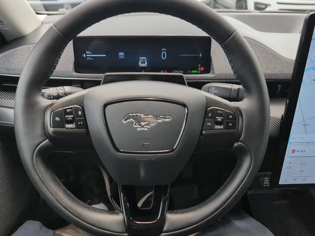 Certified 2025 Ford Mustang Mach-E Premium RWD image 16