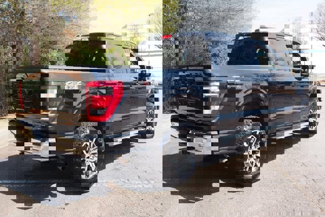 Certified 2022 Ford F150 Lariat w/ Trailer Tow Package image 4