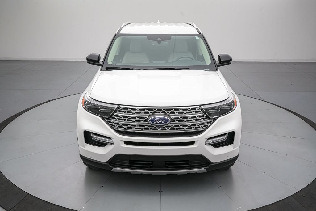 Certified 2024 Ford Explorer Limited w/ Equipment Group 301A AWD/4WD image 9
