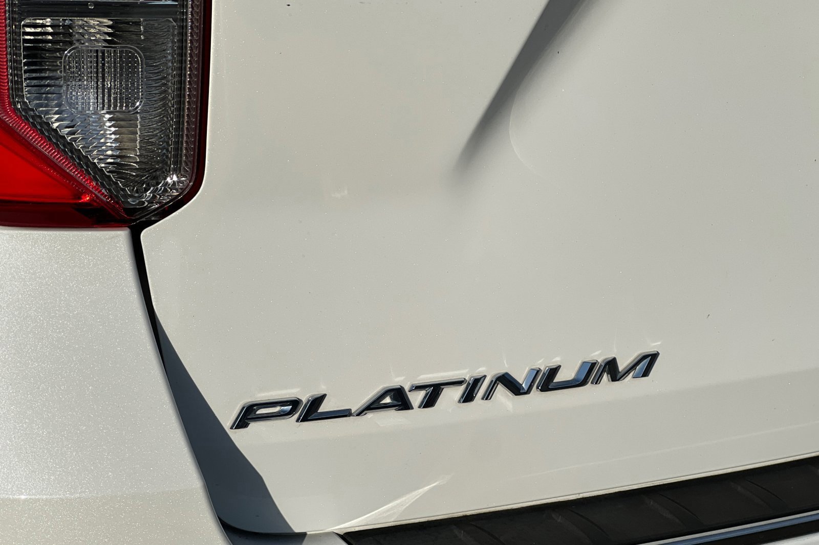 Certified 2022 Ford Explorer Platinum w/ Equipment Group 601A image 52