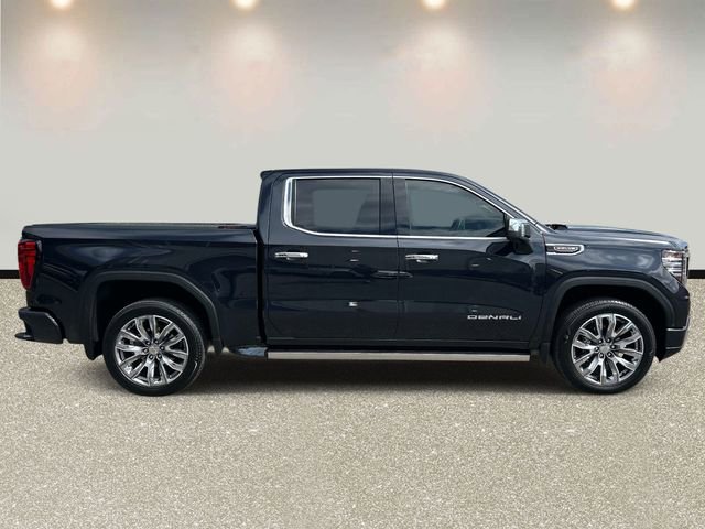 Used 2024 GMC Sierra 1500 Denali AWD/4WD image 4