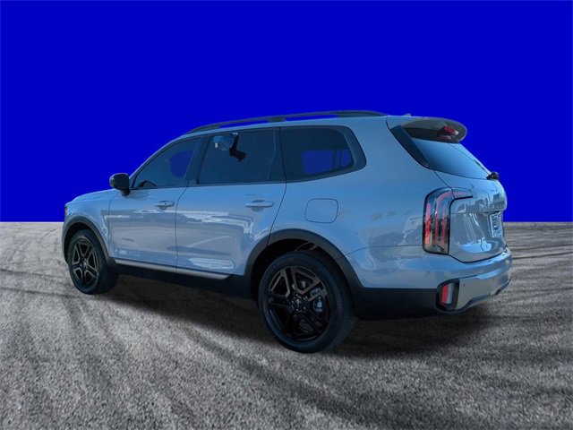 Used 2023 Kia Telluride EX X-Line image 3
