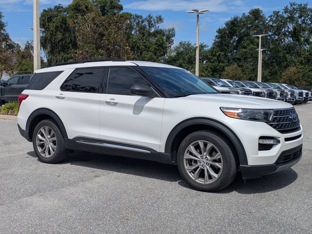 Certified 2022 Ford Explorer XLT w/ Equipment Group 202A RWD image 2