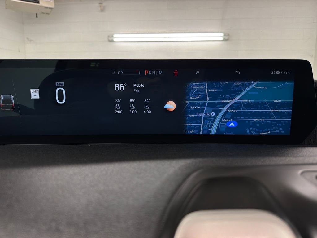 Certified 2025 Ford Expedition Active RWD image 25