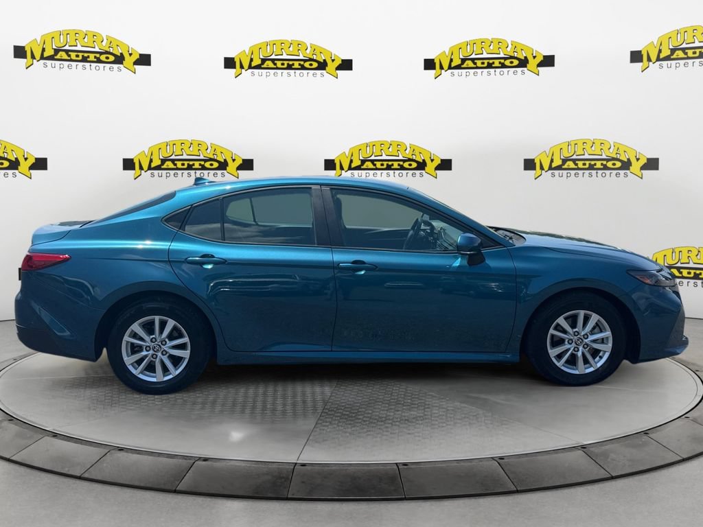 Used 2025 Toyota Camry LE FWD image 6
